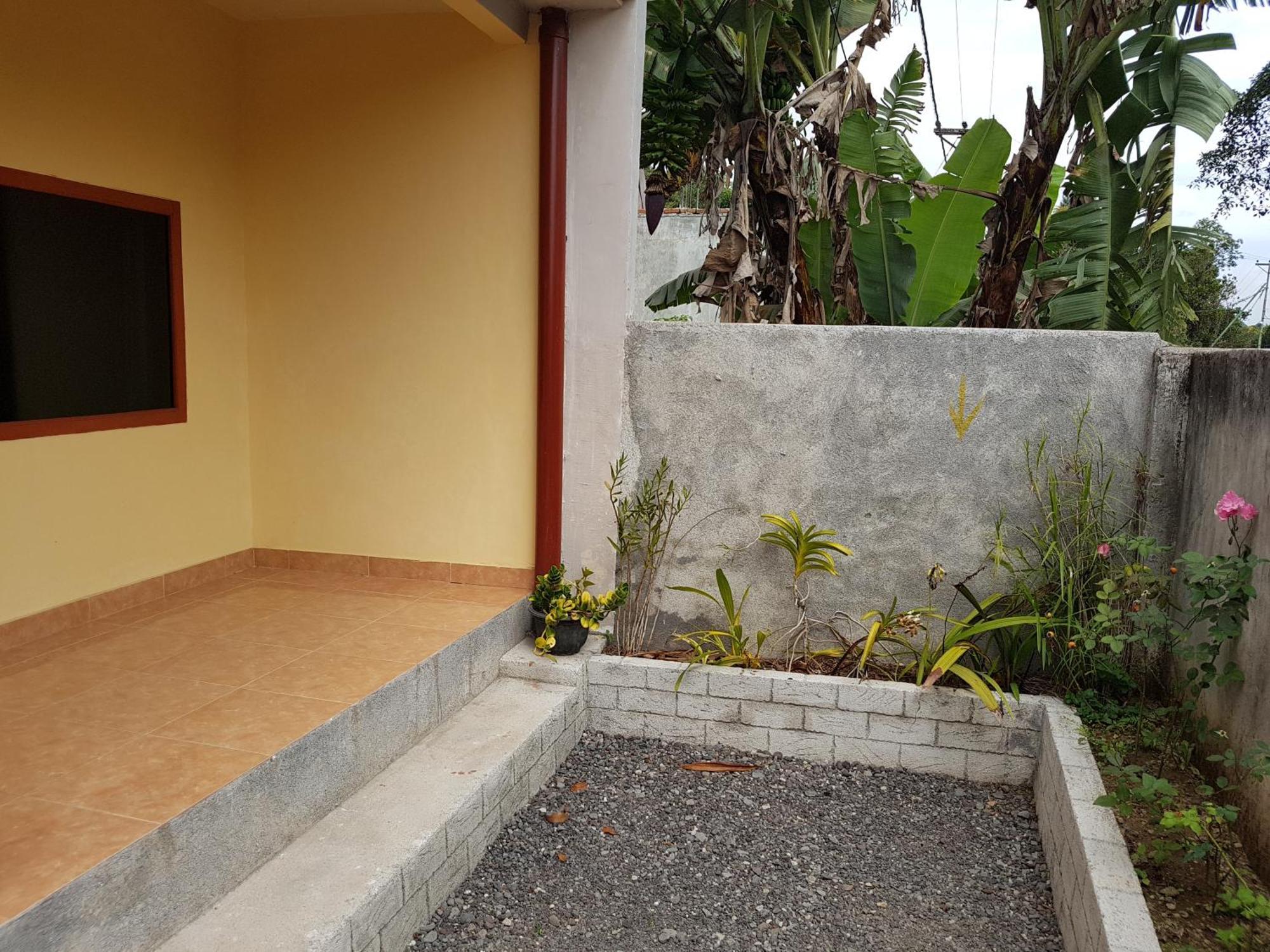 Radiya Guesthouse Sembalunlawang Quarto foto